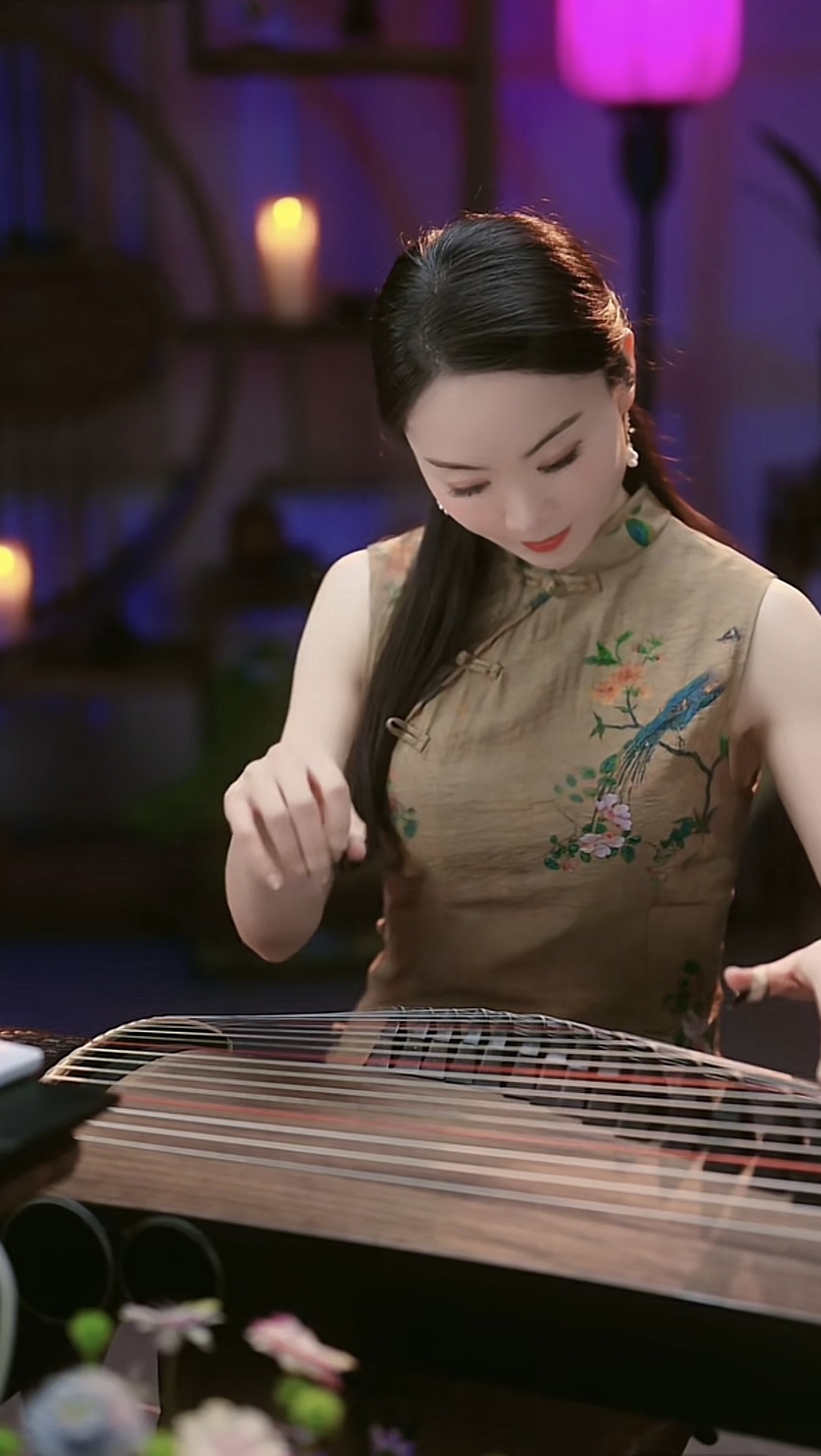 林媚儿  正在直播......